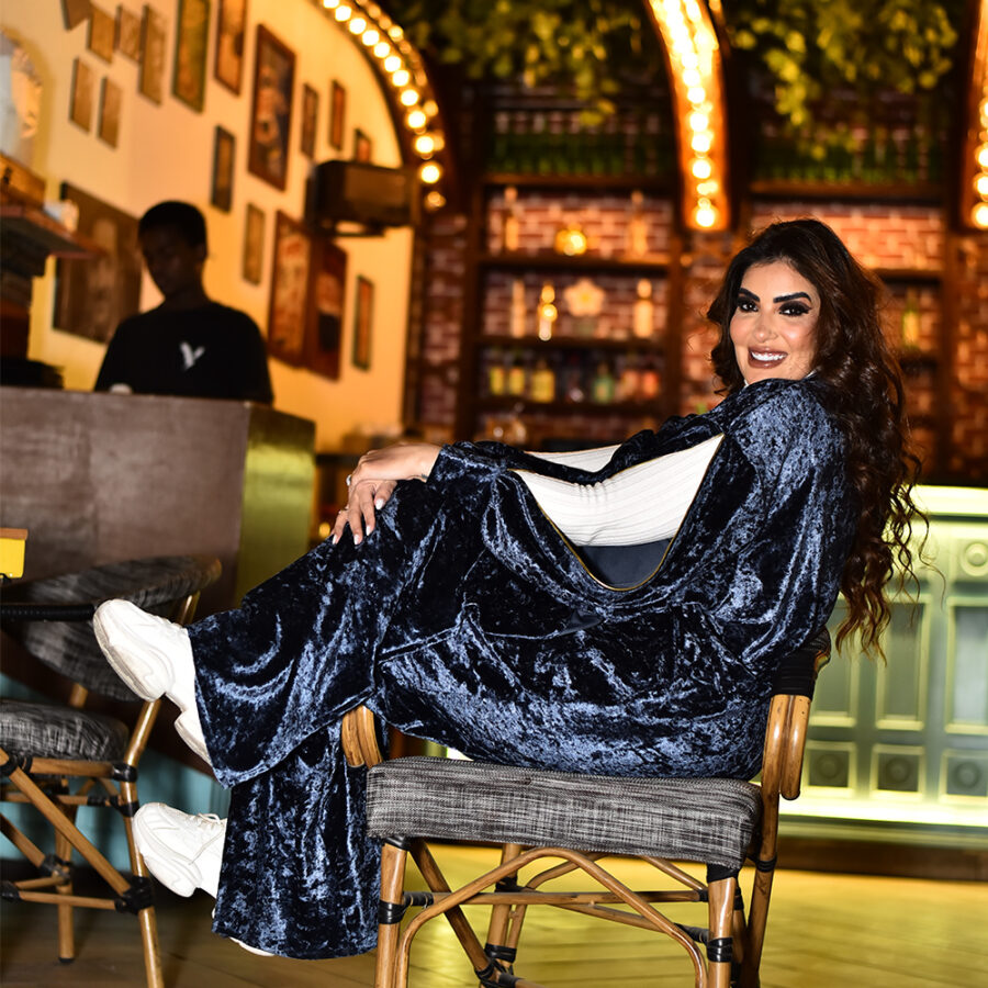PETROL Kaftan – A Bold Statement of Elegance & Sophistication - Image 4